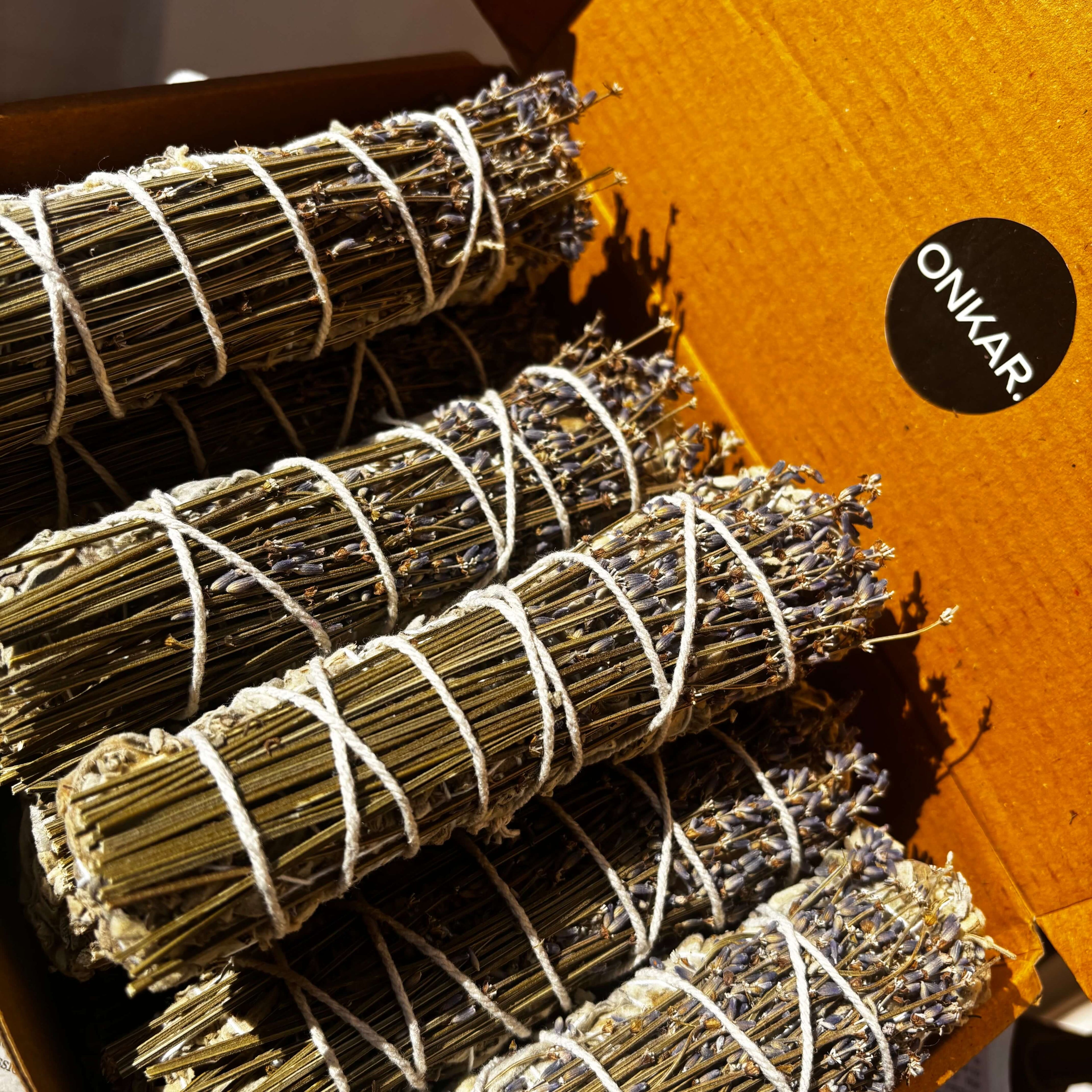 Lavender Sage Smudge Stick | Believed to Support Calmness, Relaxation & Peaceful Energy