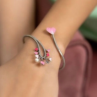 Creative Souls Heart Bracelet - Silver Plated | Symbolise Imagination