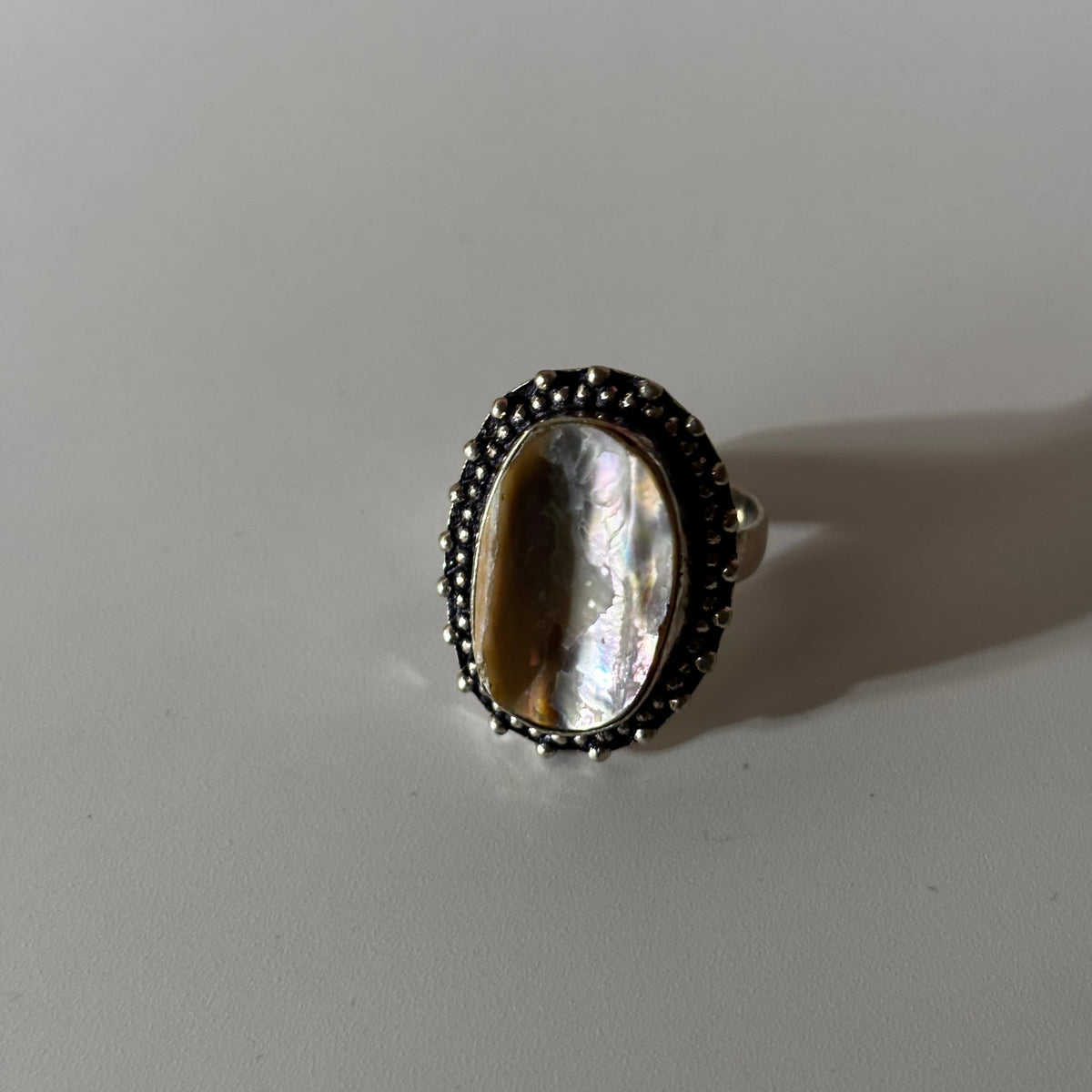 Mother Pearl Ring - Raw Natural Stone Oxidised Silver Plated Adjustable | Brillo