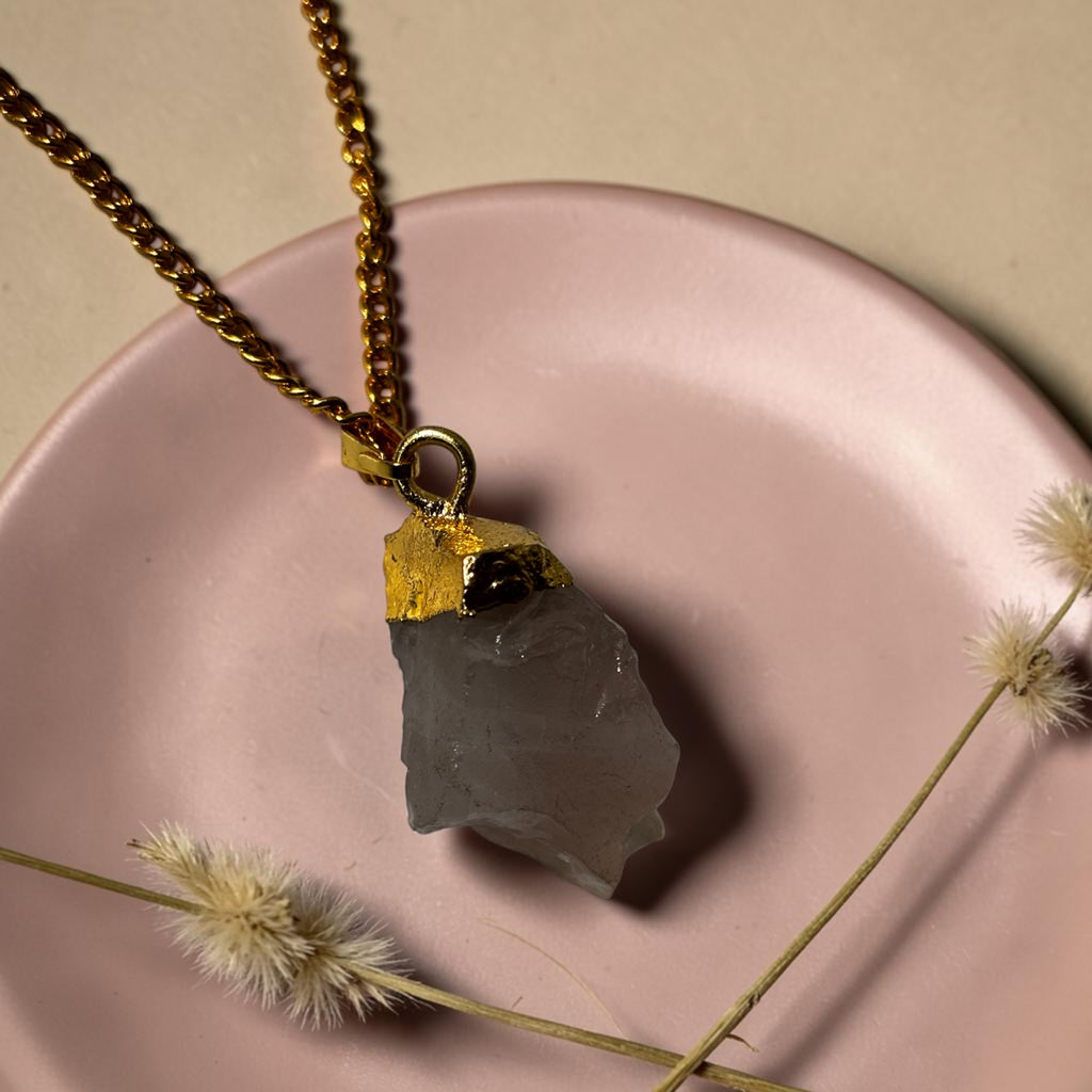 Rose Quartz Pendant - Raw Natural Stone Golden | Joya