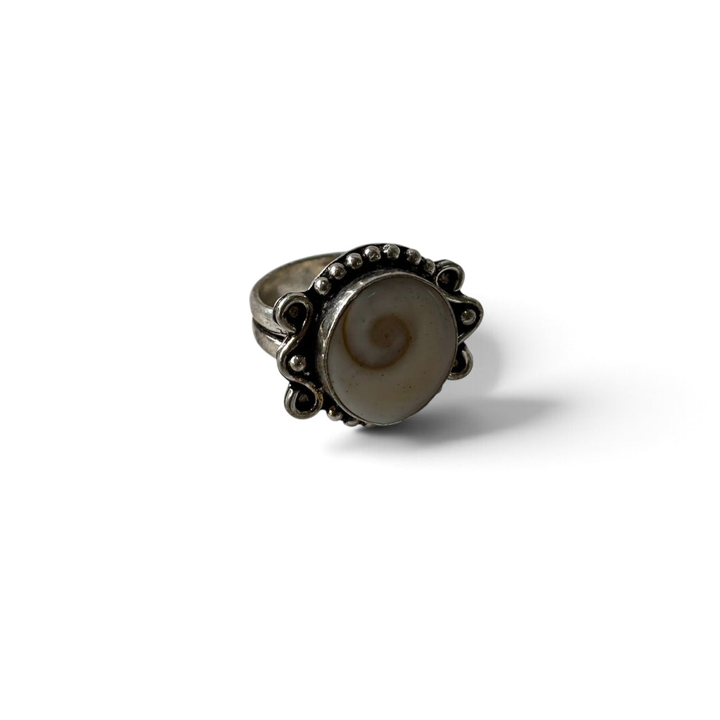 Gomti Chakra Ring - Natural Sea Shell Oxidised Adjustable | Bendita III