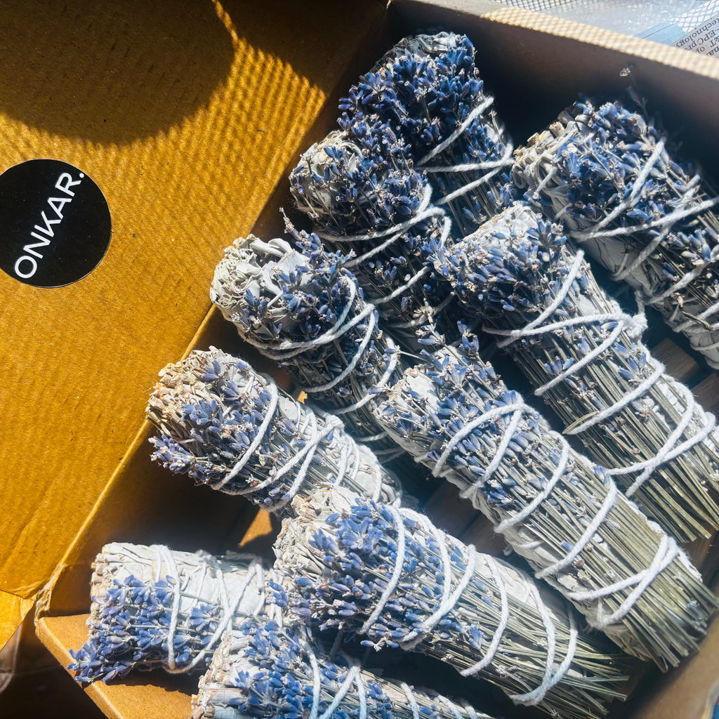 Lavender Sage Smudge Stick | Believed to Support Calmness, Relaxation & Peaceful Energy
