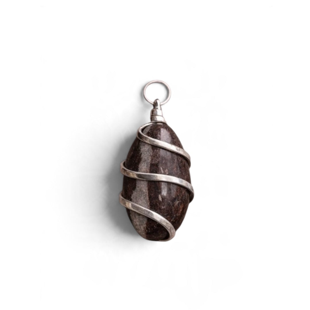 Narmadeshwar Shivling Pendant - Natural Stone Lingam | Milagro