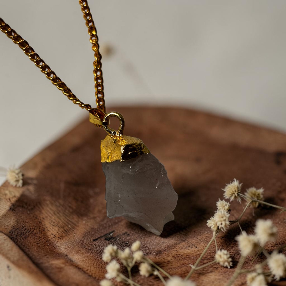 Rose Quartz Pendant - Raw Natural Stone Golden (5 pcs)