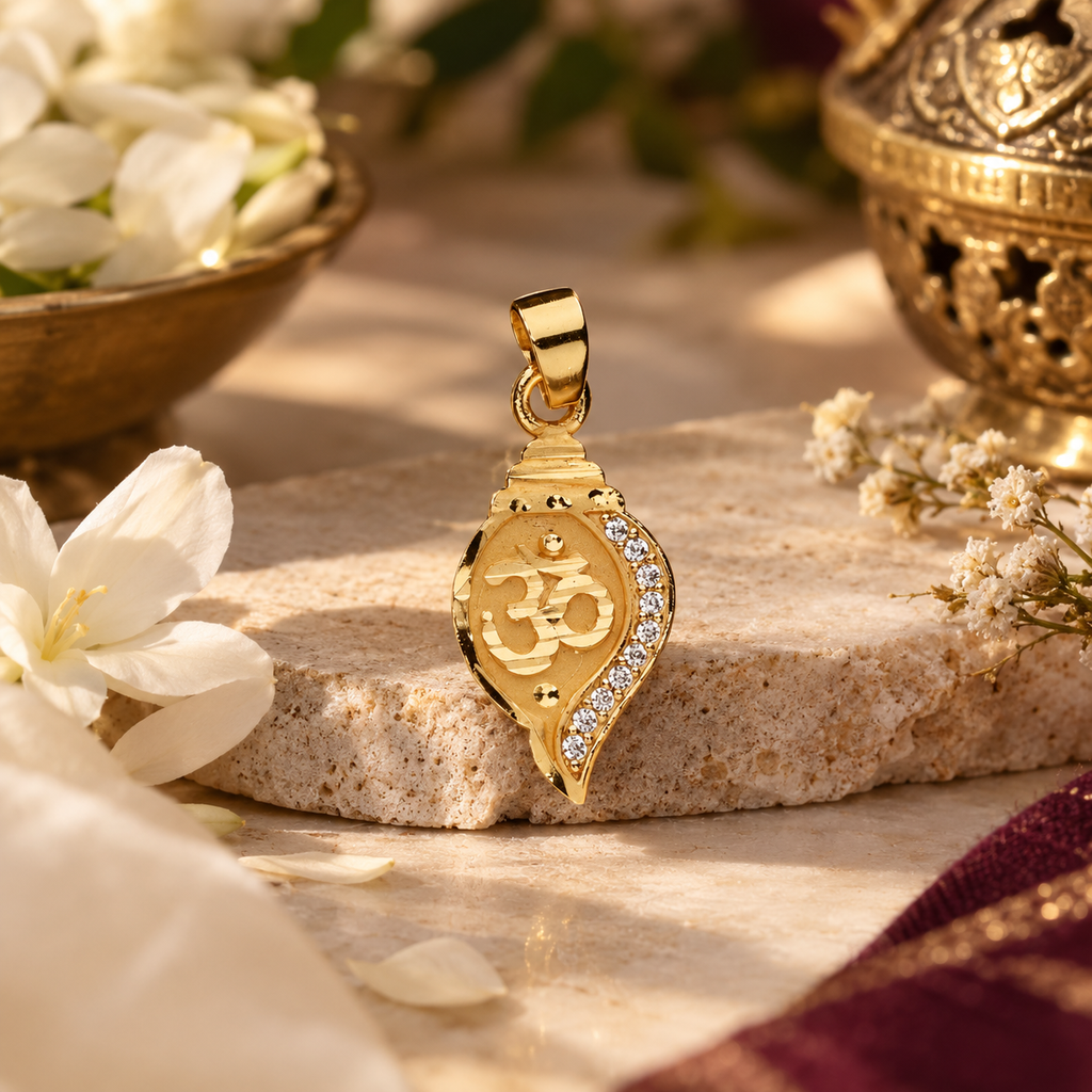 Om Pendant - Shankh Gold Plated Daily Wear | Cotidiano II