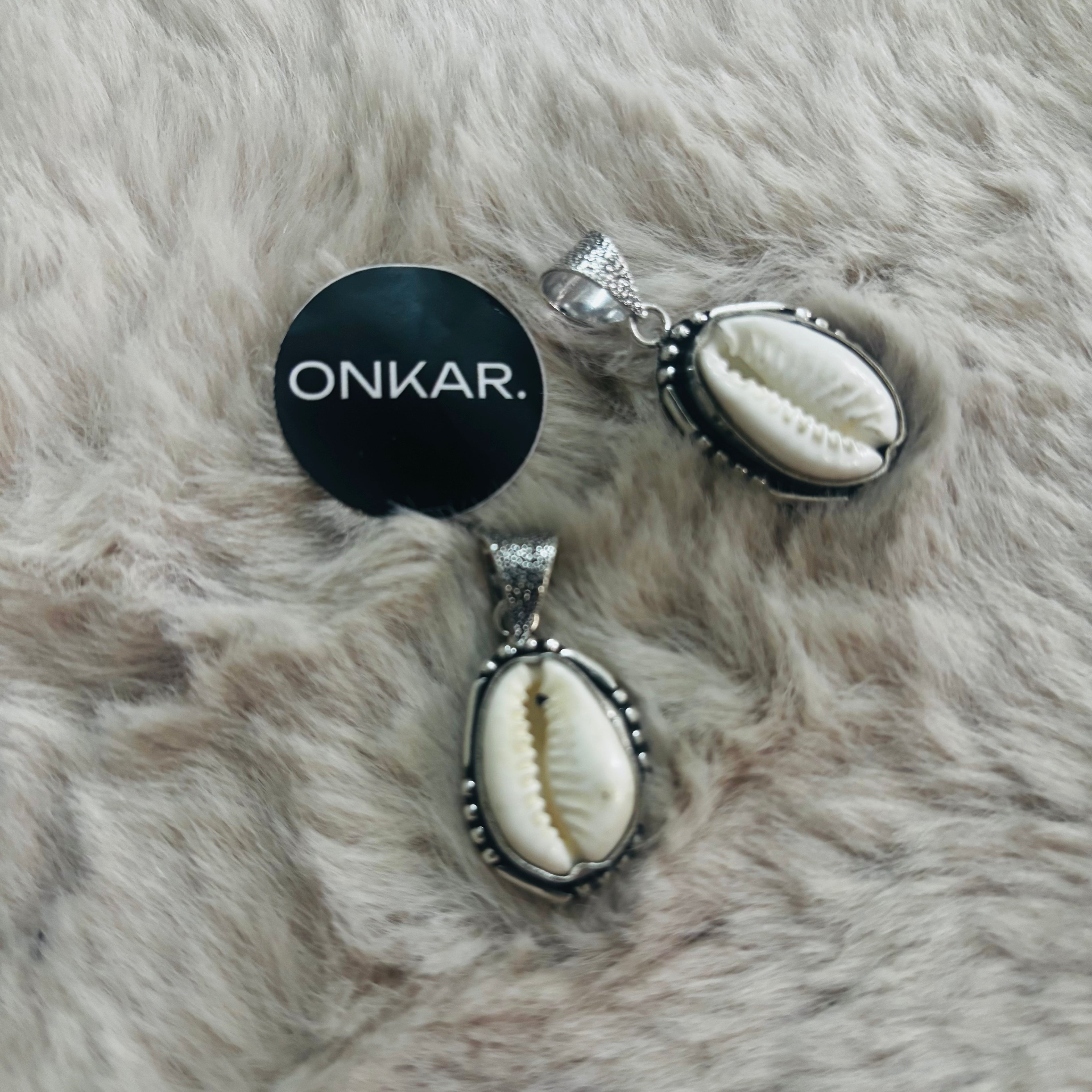 Kauri / Cowrie Shell Pendant - Natural Oxidised (Pack of 2)