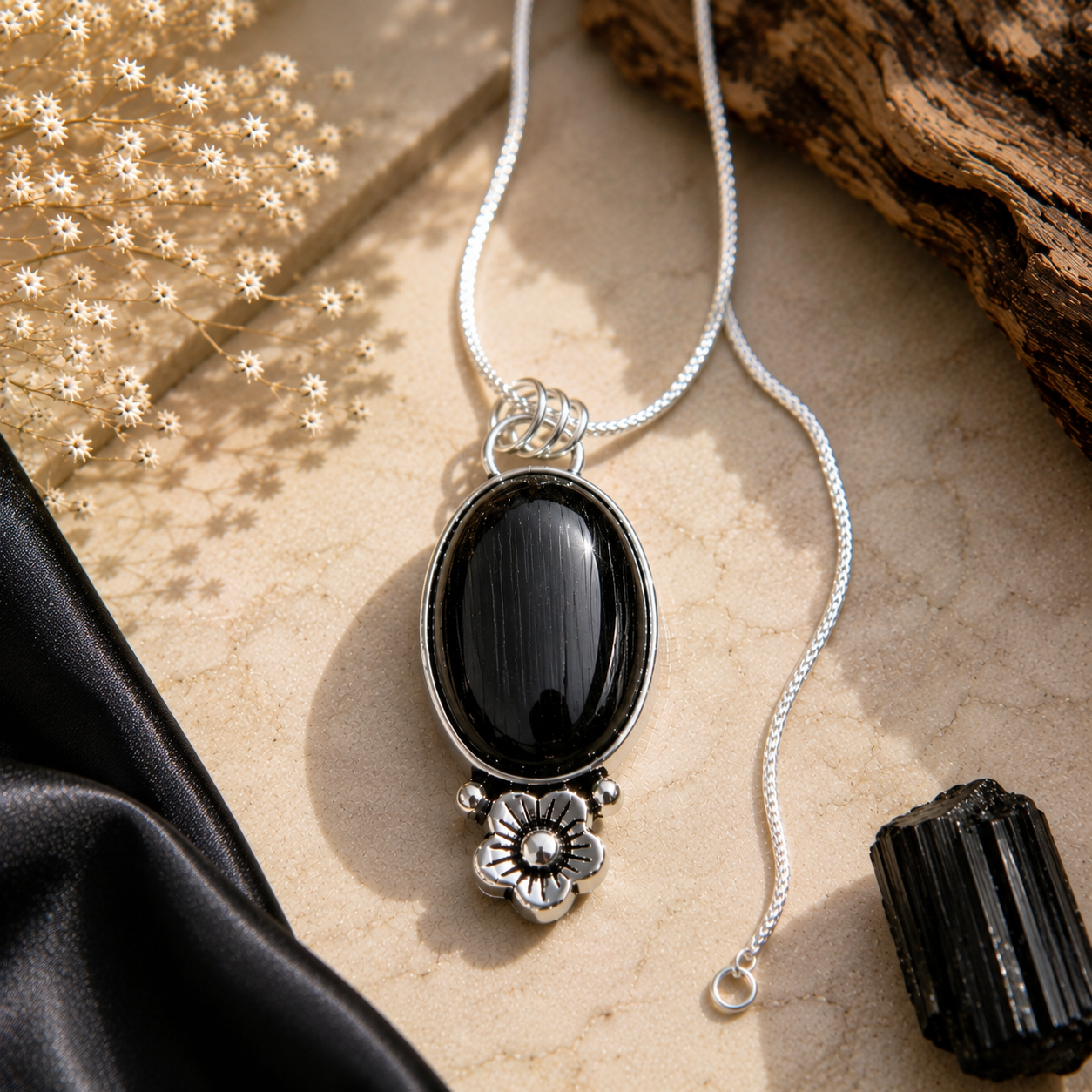 Black Tourmaline Pendant - Big Natural Stone Silver Plated | Floración